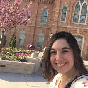 Meet your Posher, Naomi